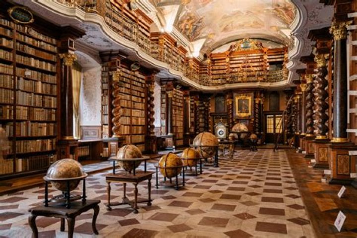 Bibliothèque numérique et prêts vidéo en ligne